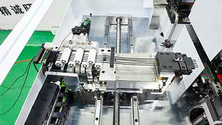 Horizontal Move 5 Wires Crimping to Tinning Machine